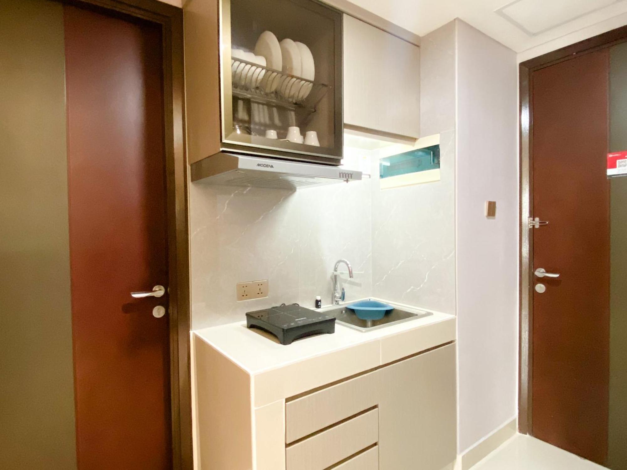 Simply And Comfortable 2Br Pollux Chadstone Apartment By Travelio Cikarang Bagian luar foto